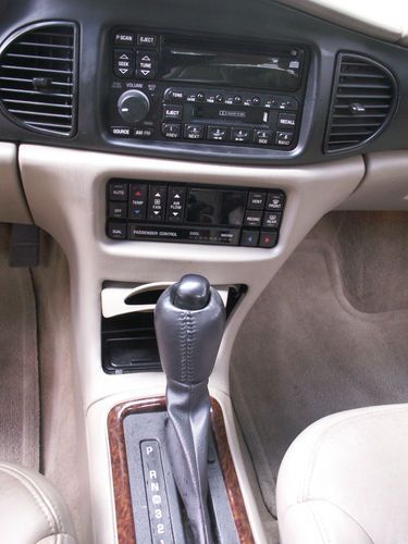 Sharp 2003 Buick Regal LS Leather, Heated Seats, CD & Sunroof, US $4,000.00, image 7
