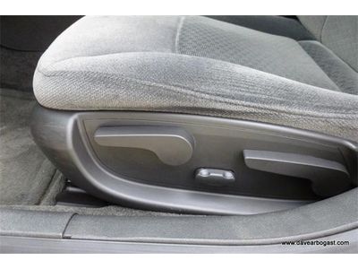 NEW TIRES! VERY CLEAN! One Owner - Remote Start - Sunroof - Premium Cloth Seats, image 20