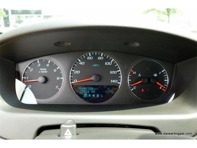 NEW TIRES! VERY CLEAN! One Owner - Remote Start - Sunroof - Premium Cloth Seats, image 24