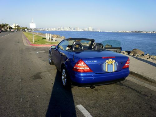 Mercedes SLK230 Hardtop Convertible **CREAM PUFF**, image 3