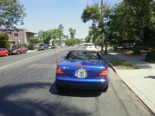 Mercedes SLK230 Hardtop Convertible **CREAM PUFF**, image 5
