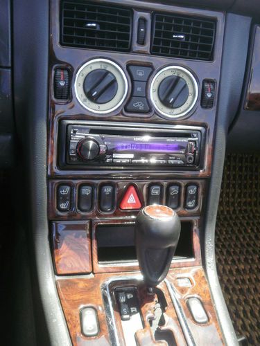 Mercedes SLK230 Hardtop Convertible **CREAM PUFF**, image 11