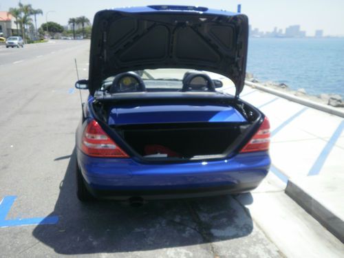 Mercedes SLK230 Hardtop Convertible **CREAM PUFF**, image 16