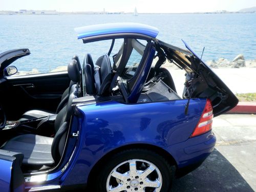 Mercedes SLK230 Hardtop Convertible **CREAM PUFF**, image 19