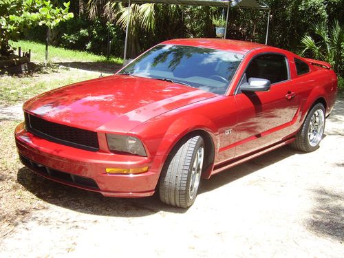 2005 ford mustang gt coupe 2-door 4.6l