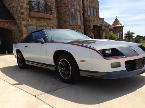 1985 camaro z/28 5 spd  custom "dale earnhardt jr" gm concept car tribute