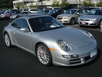 2008 porsche carrera s loaded! nav, sport chrono pkg 19" rims manual! low miles!