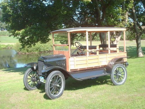 1918 model t ford  huckster wagon