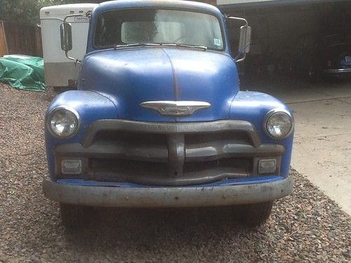 1954 Chevrolet pickup truck ,3800, 9ft bed, image 2