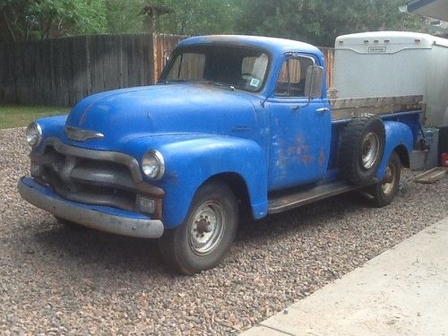 1954 Chevrolet pickup truck ,3800, 9ft bed, image 3