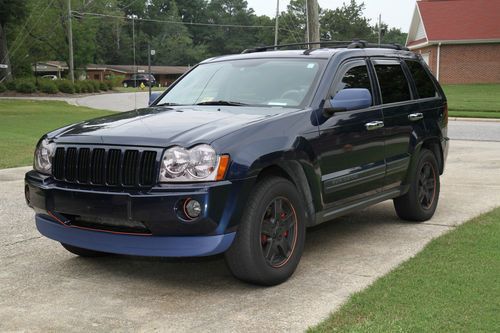 2005 jeep grand charokee laredo 4x4 good condition.