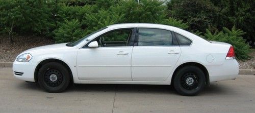 2006 chevy impala police package 4 dr sedan, 3.9l v-6, 93,589 miles