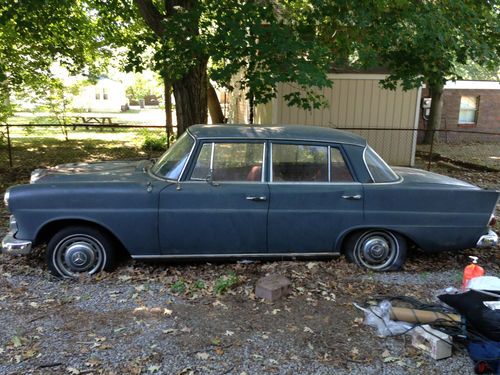 1960 mercedes-benz 190 d,  all orignial, clear title grey leather interior rare