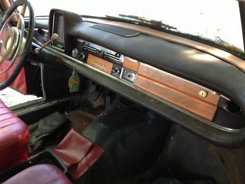 1960 Mercedes-Benz 190 D,  All orignial, Clear Title grey leather interior rare, image 10