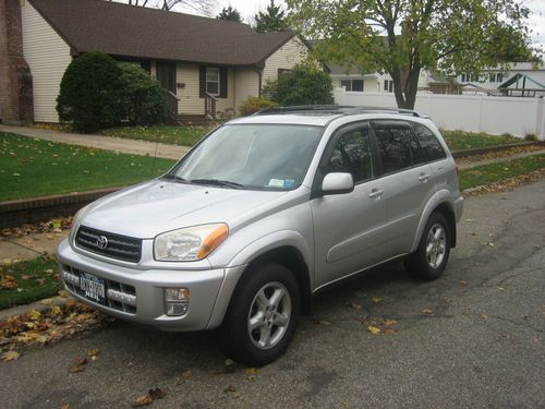 2002 toyota rav4 l package (original owner)- silver 4x4 awd