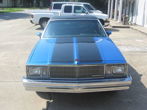 1980 chevy el camino blue/blk stripes new blk interior,carpet, seats headliner