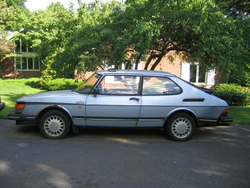 1986 saab 900 3 door hatchback 16 valve turbo 5 speed