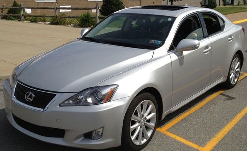 2010 lexus is250 base sedan 4-door 2.5l