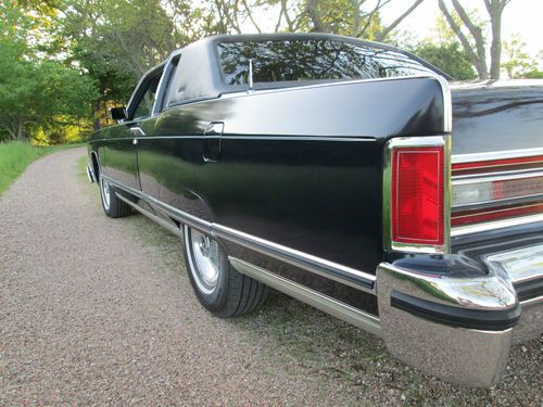 Lincoln Continental 1977 Town Coupe Classis Antique No Reserve, US $3,900.00, image 12