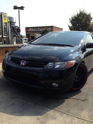 2006 honda civic ex coupe black (added wheels,suspension,performance)