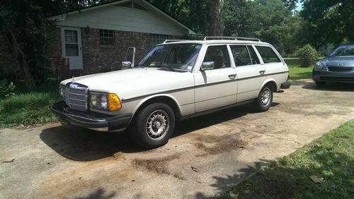 Seeking good home for 1985 mercedes 300td- 121,000 original miles