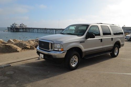 No reserve!  rare 4wd 2004 ford excursion 4x4 super clean suv four wheel drive