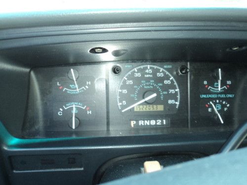 1995 Club Wagon HANDICAP CHAIR LIFT Dual A/C &Heat Runs & Looks Super NO RESERVE, image 11