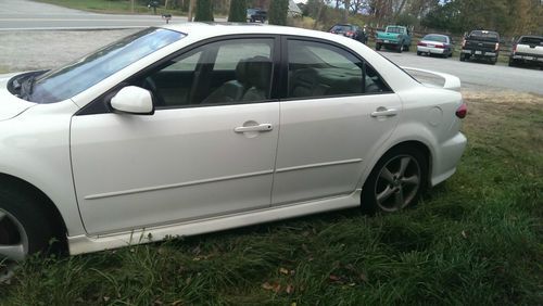 2005 Mazda 6 S Sedan 4-Door 3.0L, image 4