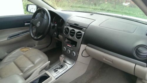 2005 Mazda 6 S Sedan 4-Door 3.0L, image 5