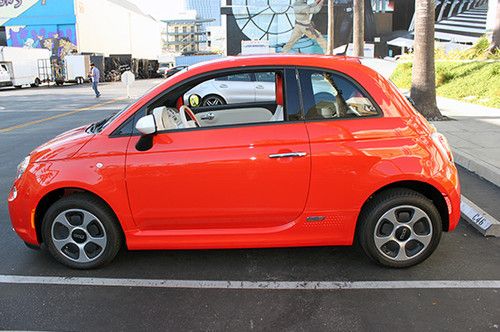 2013 fiat500e personalized by wil.i.am ryan friedlinghaus: proceeds benefit mptf