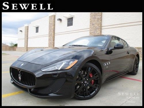 2013 maserati gran turismo sport coupe near new condition very clean!