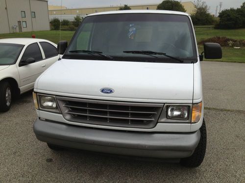 1994 ford handicap econoline 150 van