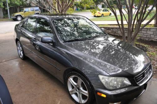 2003 lexus is300 base sedan 4-door 3.0l