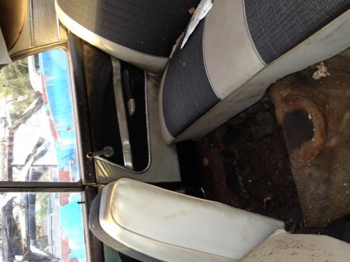 BARN FIND 2DR HARDTOP GALAXIE FAIRLANE 500 COUPE V-8 AUTO RESTORATION PROJECT, image 17