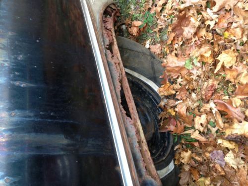 BARN FIND 2DR HARDTOP GALAXIE FAIRLANE 500 COUPE V-8 AUTO RESTORATION PROJECT, image 23