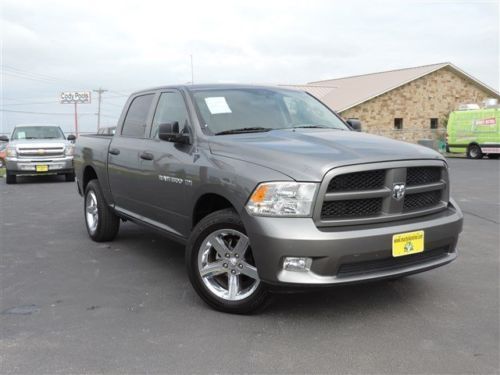 ST 5.7L CD 4X4 Power Steering ABS 4-Wheel Disc Brakes Steel Wheels AM/FM Stereo, image 2