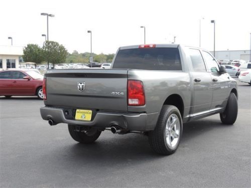 ST 5.7L CD 4X4 Power Steering ABS 4-Wheel Disc Brakes Steel Wheels AM/FM Stereo, image 3