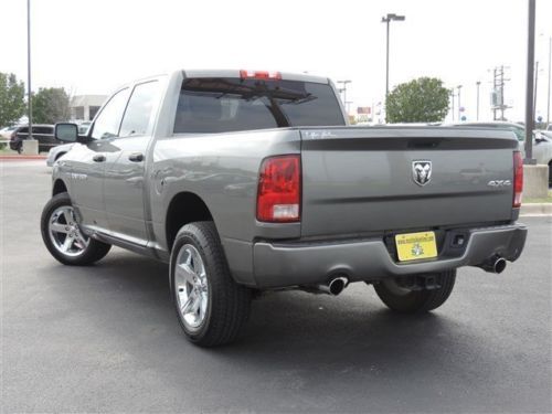 ST 5.7L CD 4X4 Power Steering ABS 4-Wheel Disc Brakes Steel Wheels AM/FM Stereo, image 4