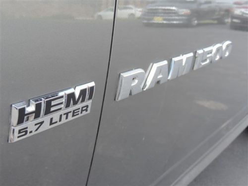 ST 5.7L CD 4X4 Power Steering ABS 4-Wheel Disc Brakes Steel Wheels AM/FM Stereo, image 11