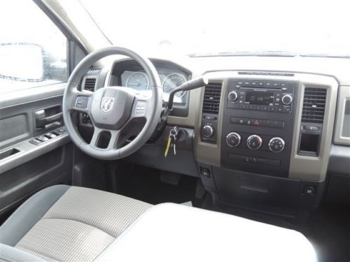 ST 5.7L CD 4X4 Power Steering ABS 4-Wheel Disc Brakes Steel Wheels AM/FM Stereo, image 23