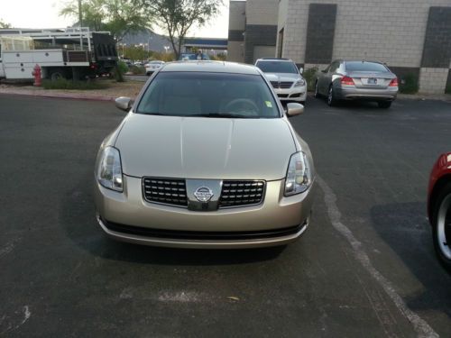 2004 nissan maxima se sedan 4-door 3.5l