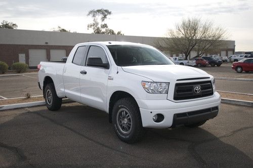 2012 5.7l v8 toyota tundra rock warrior double cab 4x4