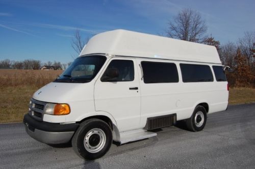 Wheelchair lift raised roof 3500 extended passenger v8 shuttle handicap