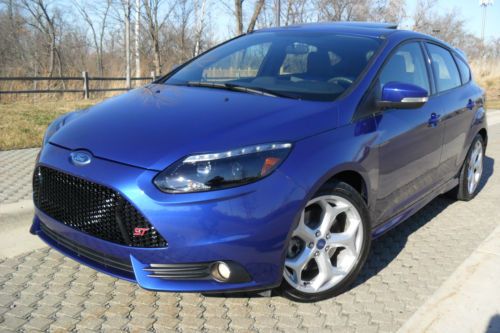 2013 ford focus st2 turbo/no reserve/recaro/led lights/sunroof/salvage/rebuilt