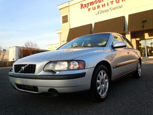 2002 volvo s60 base sedan 4-door 2.4l no reserve!