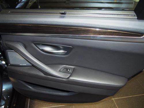 NEW LOADED MANUAL M5 NAVIGATION PREMIUM SPORT EXECUTIVE DRIVER ASSIST, image 32
