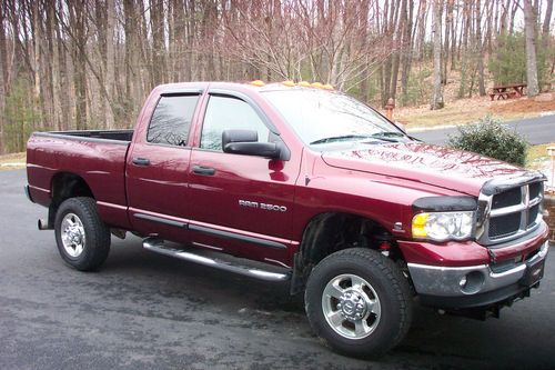 2003 dodge ram 2500 quad cab  4 wd cummins turbo diesel