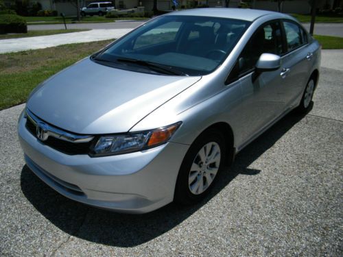 2012 honda civic lx sedan 4-door 1.8l