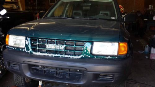 1998 isuzu rodeo for parts or repair