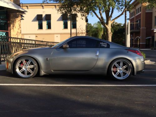 2003 nissan 350z track coupe 2-door 3.5l